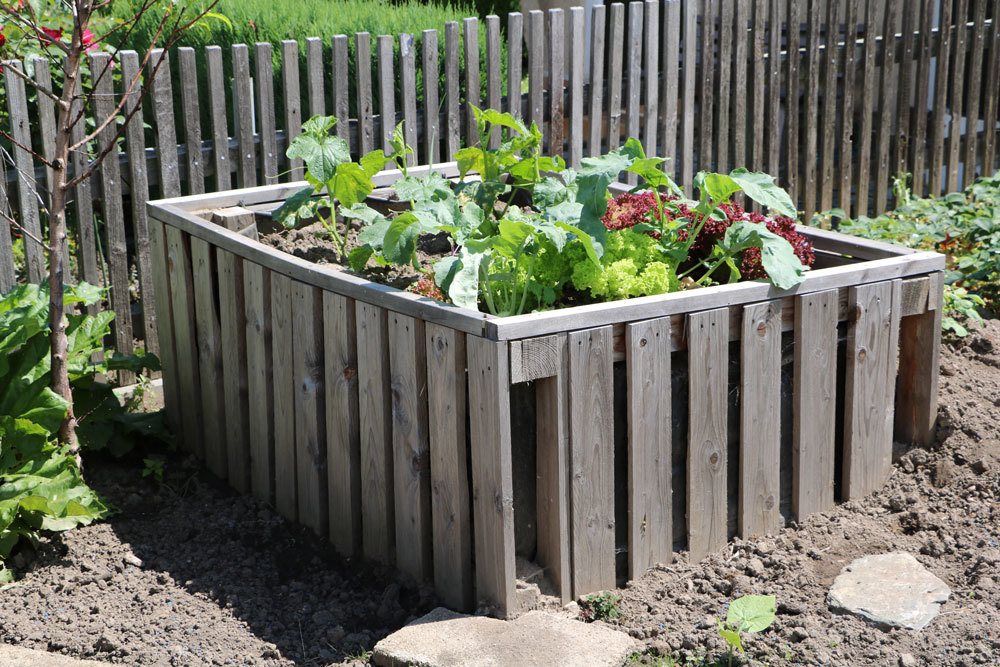 Hochbeet im Garten